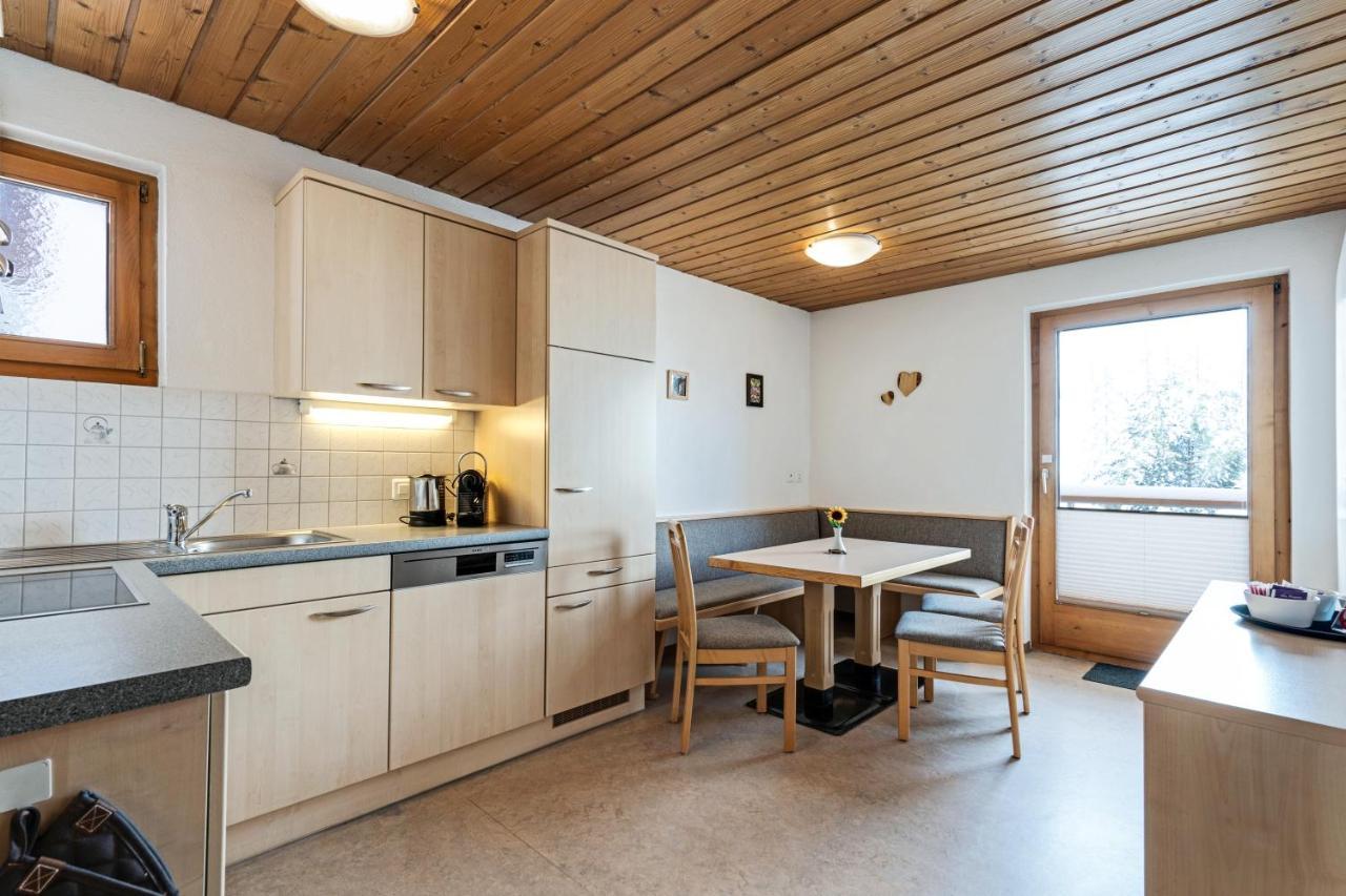 Ferienwohnung Haus Derby Samnaun Exterior foto